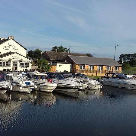 Hotel The Swan On The River Ely Exteriér fotografie