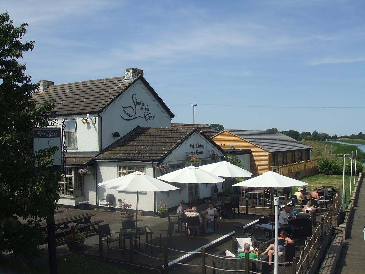 Hotel The Swan On The River Ely Exteriér fotografie